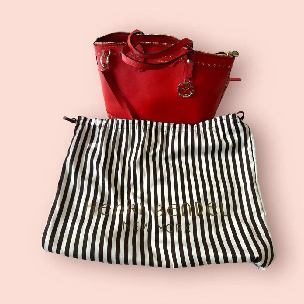 henri bendel 14”x10” 5”